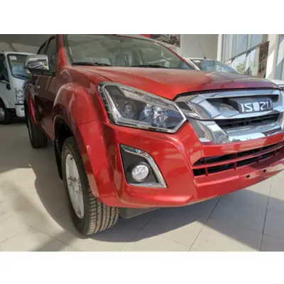 Isuzu D-MAX IÇIN UYUMLU 2018+ FAR ÇERÇEVESI KAPLAMA NIKELAJ SINYAL ÇIZGILI