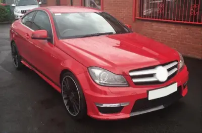 Mercedes W204 C SERISI IÇIN UYUMLUC63 BODY KIT (MAKYAJLI) (2012-2015)